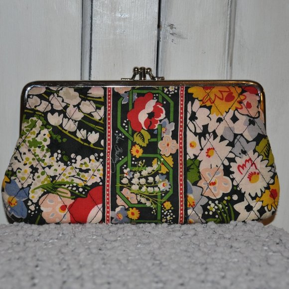 Vera Bradley - 'Poppy Fields' clutch wallet, kiss closure - Picture 1 of 3